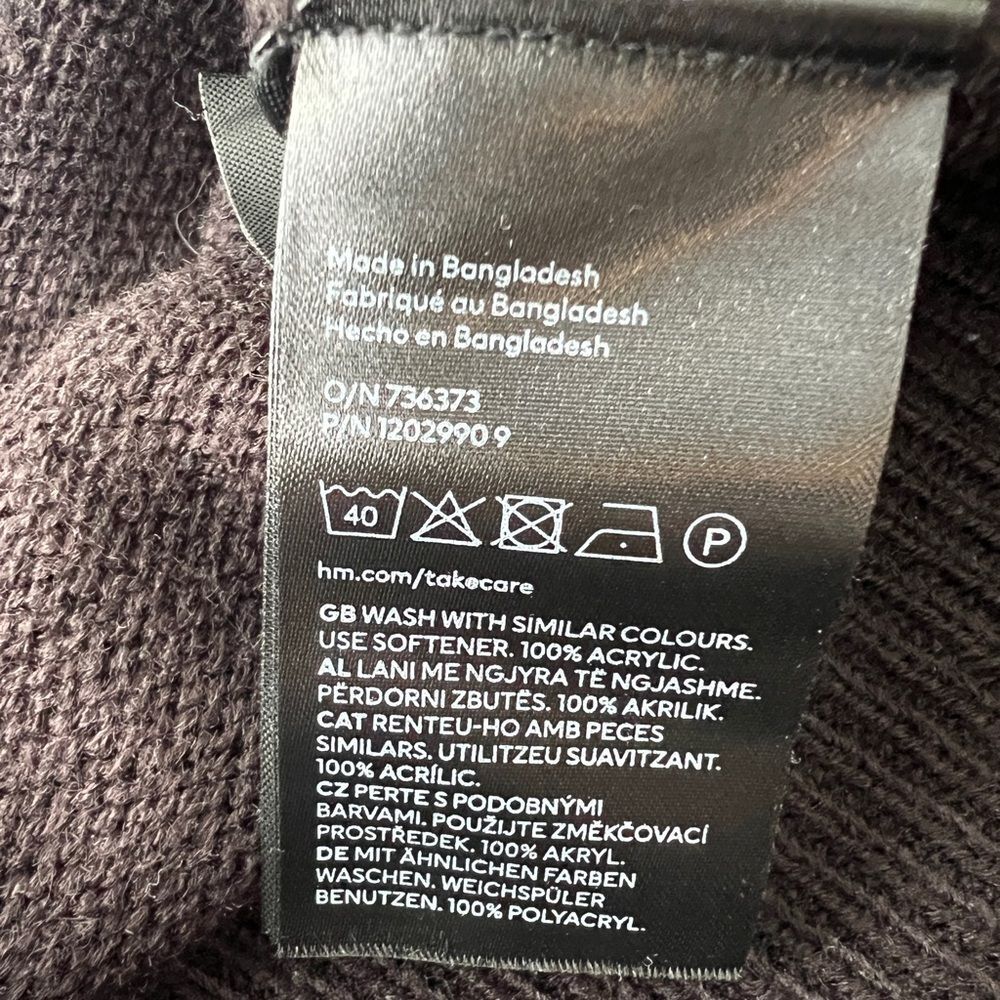 H&M Divided Black Oversized Crewneck Knit Sweater XS - Picture 4 of 5